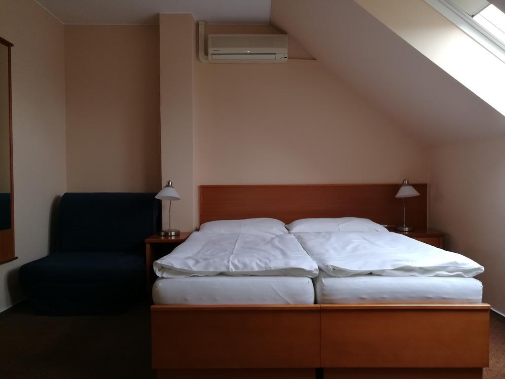 Penzion Siesta Valtice Exterior photo
